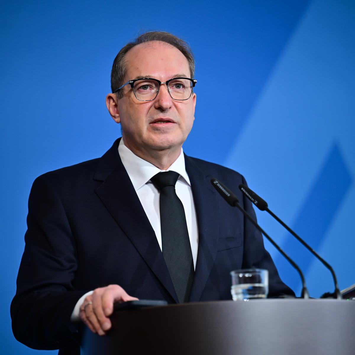 Stromnetz-Anschlag: Eine Million für Hinweise