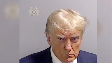 Polizeifoto von Donald Trump