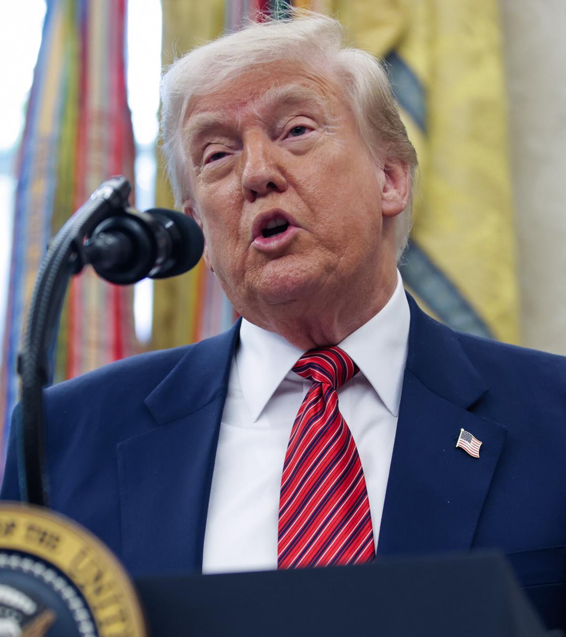 Donald Trump am 07.05.2025 im Oval Office in Washington