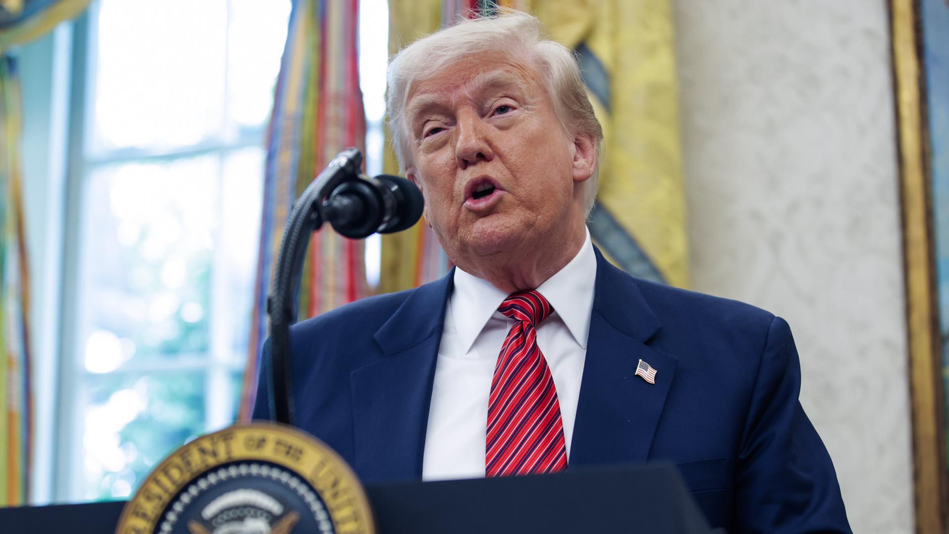 Donald Trump am 07.05.2025 im Oval Office in Washington