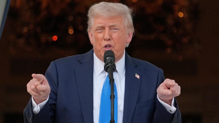 US-Präsident Donald Trump spricht während einer Veranstaltung am 4. Juni vom Balkon des Weißen Hauses.