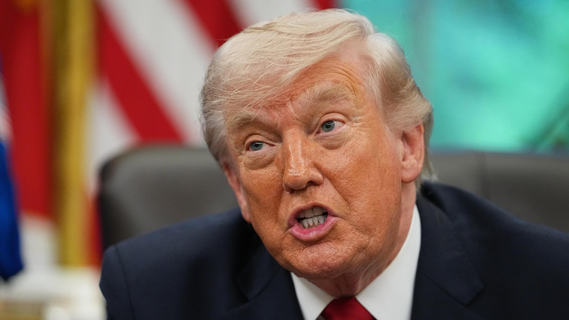 US-Präsident Donald Trump spricht bei einem Treffen mit Nasa-Astronauten im Weißen Haus.