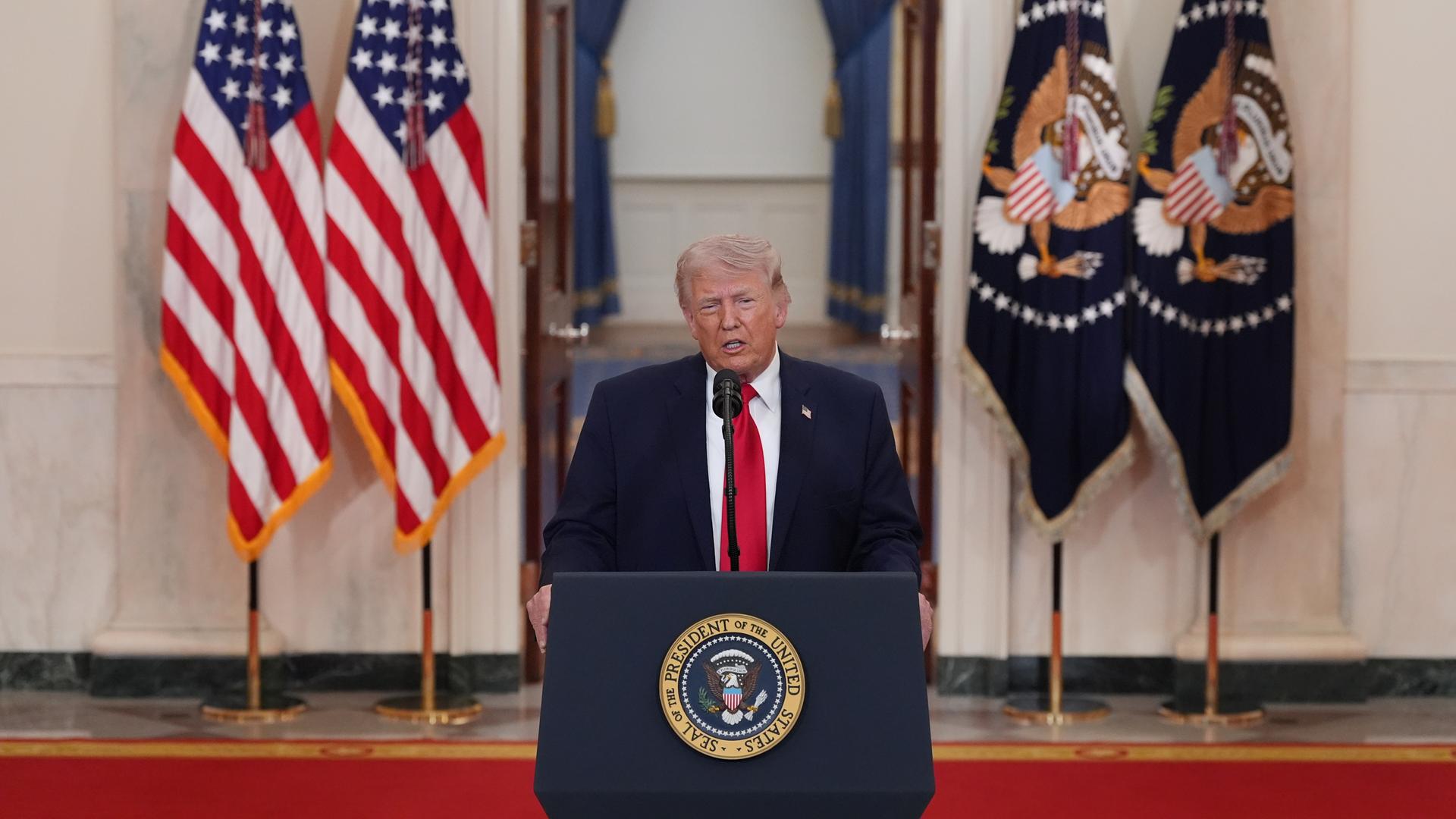 Washington: Donald Trump bei seiner Rede an die Nation am ersten April im weißen Haus.