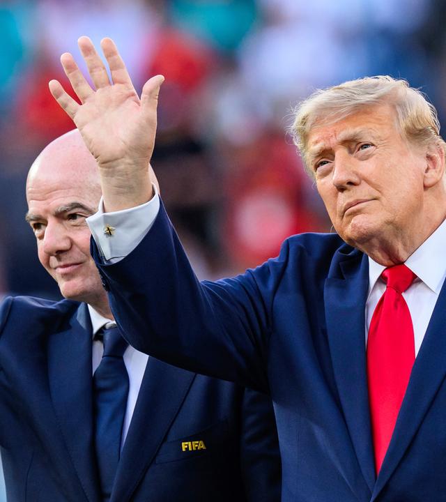 Donald Trump (r.) und Gianni Infantino (Archivfoto)