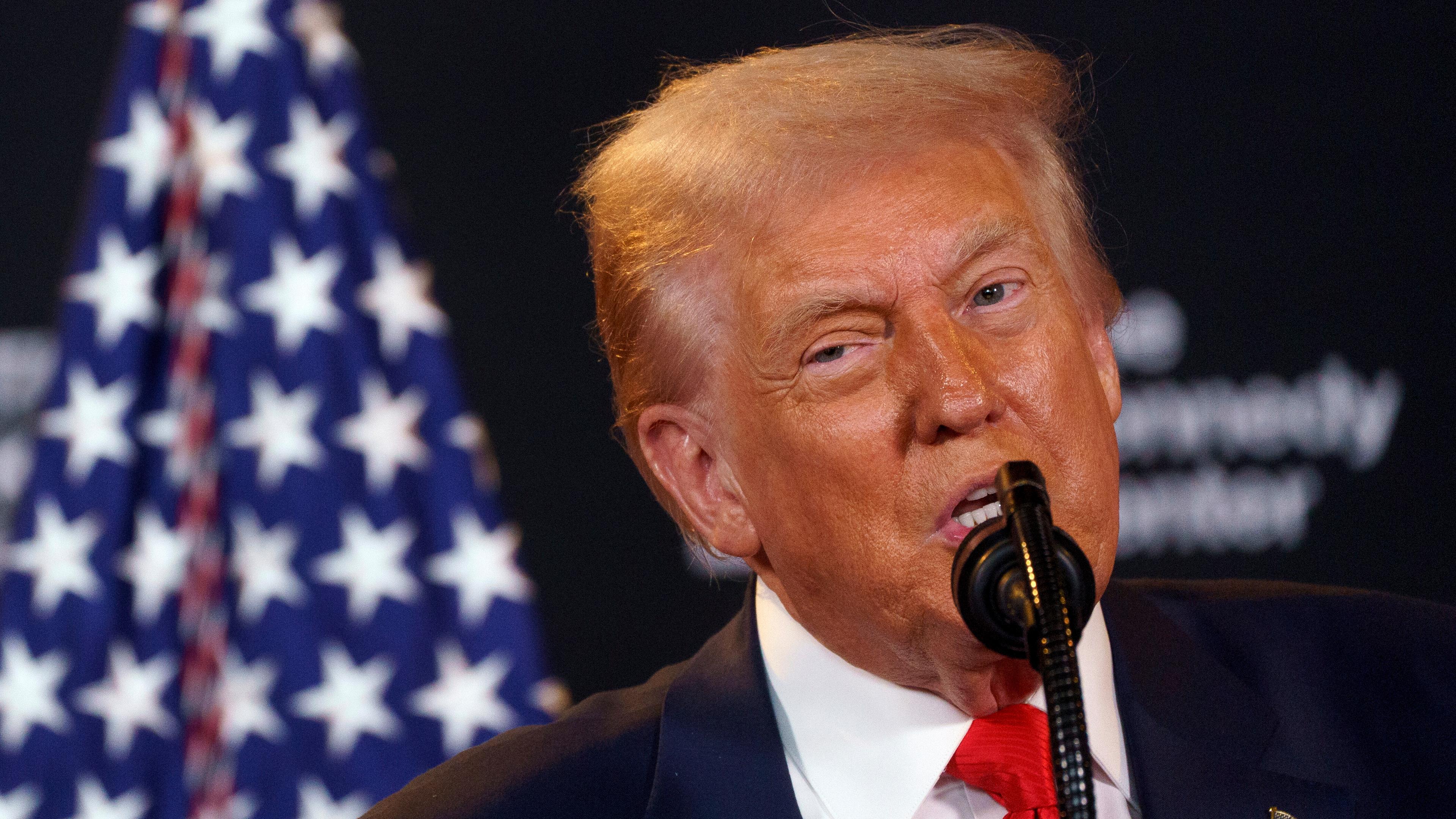 US-Präsident Donald Trump nimmt am 13. August 2025 an einer Veranstaltung im John F. Kennedy Center for the Performing Arts in Washington, DC, USA teil.