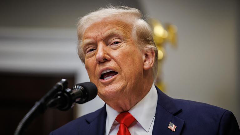 US-Präsident Donald Trump kündigt im Roosevelt Room des Weißen Hauses eine US-Investition der Taiwan Semiconductor Manufacturing Company (TSMC) in Höhe von 100 Milliarden US-Dollar an