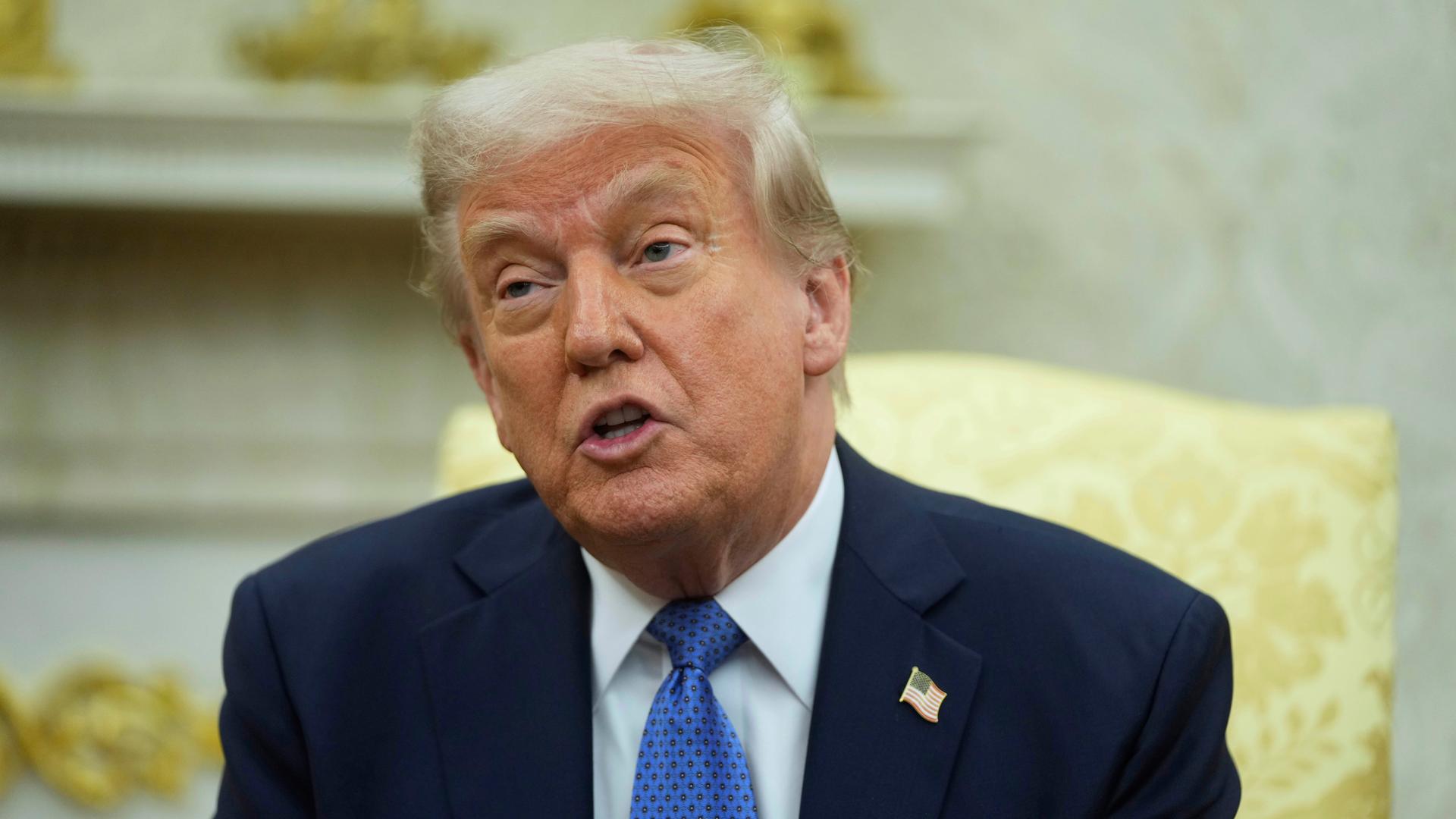 Donald Trump im Oval Office des Weißen Hauses.