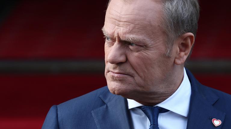 Der Polnische Ministerpräsident Donald Tusk am 07.05.2025 in Warschau.