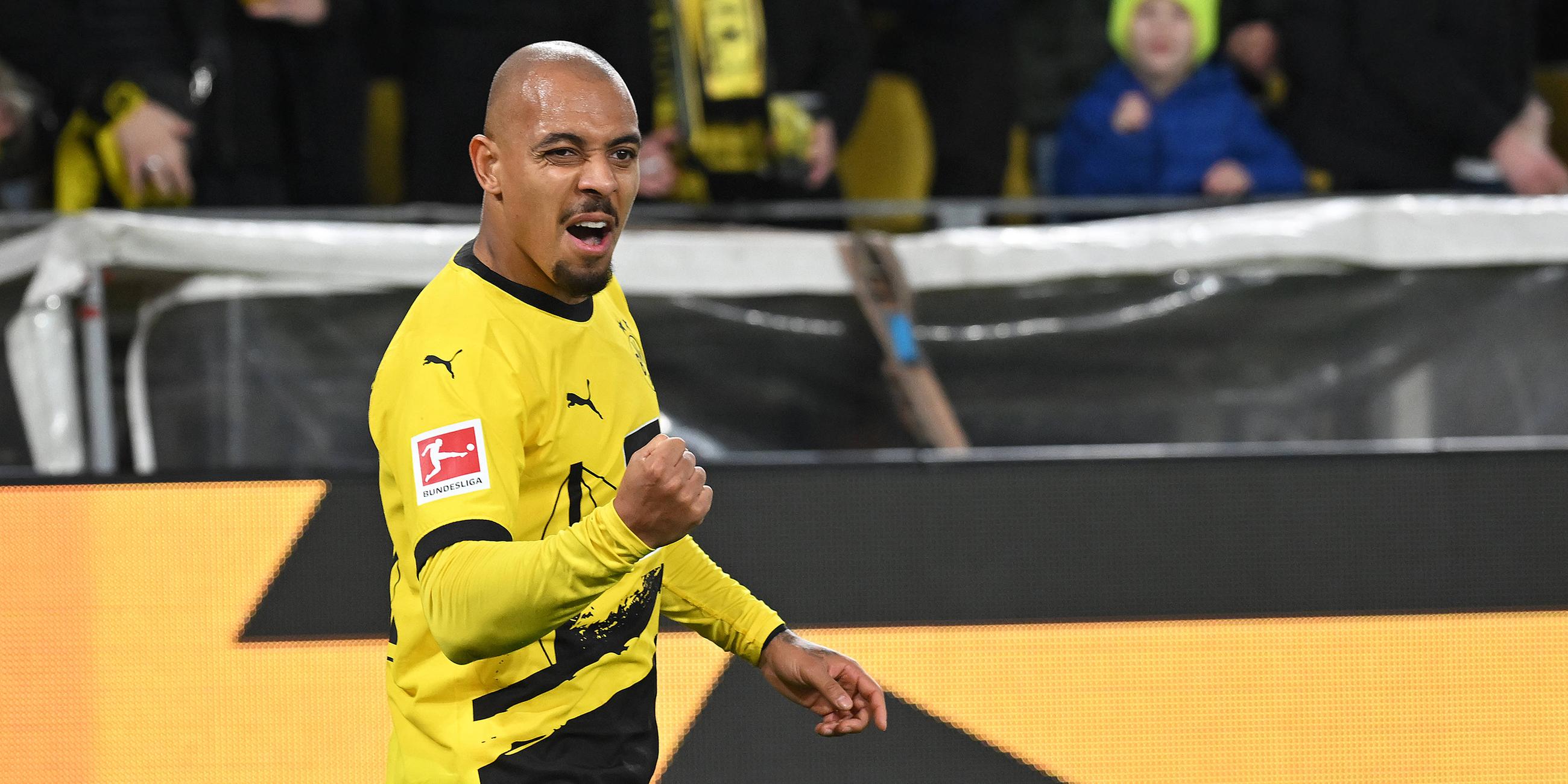 Donyell Malen jubelt nach seinem Tor