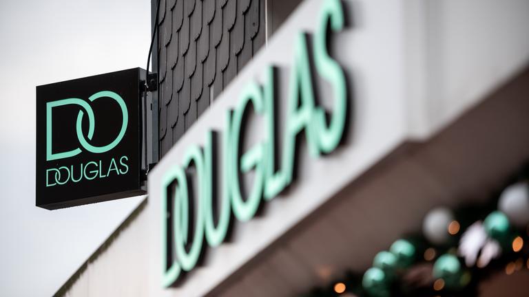 Douglas Filiale