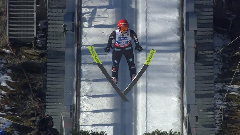 Skispringerin Katharina Schmid 