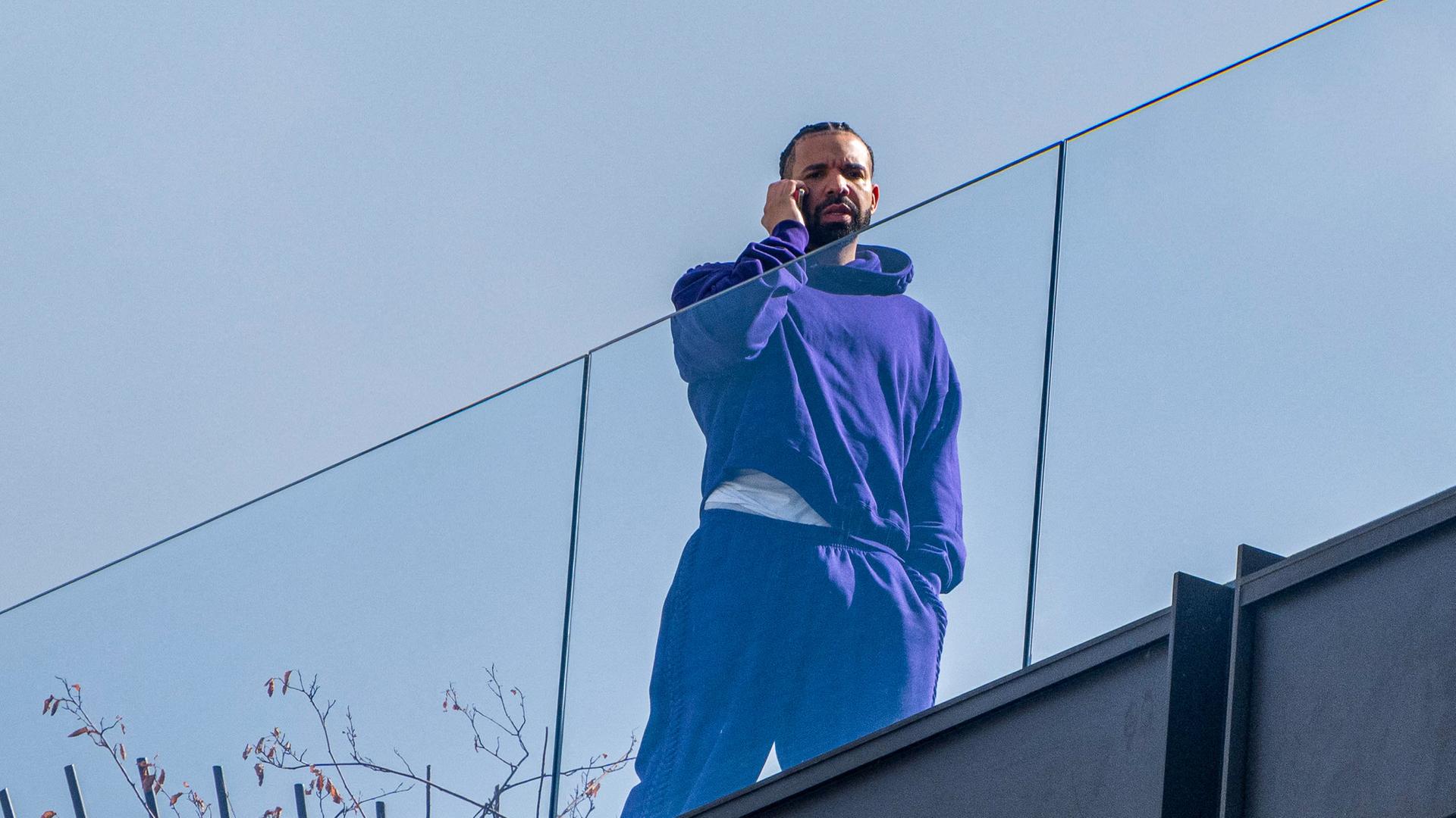 Rapper Drake am Telefon. (Archiv)