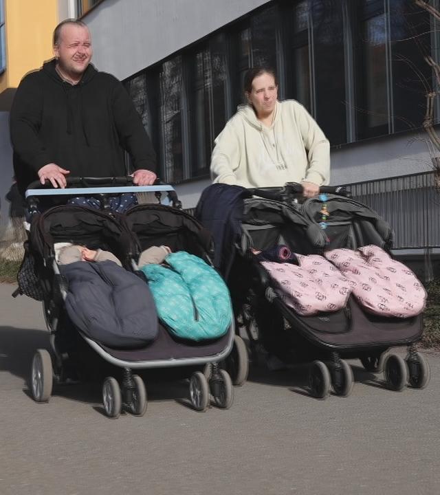 Mutter erwartet zum dritten Mal Zwillinge