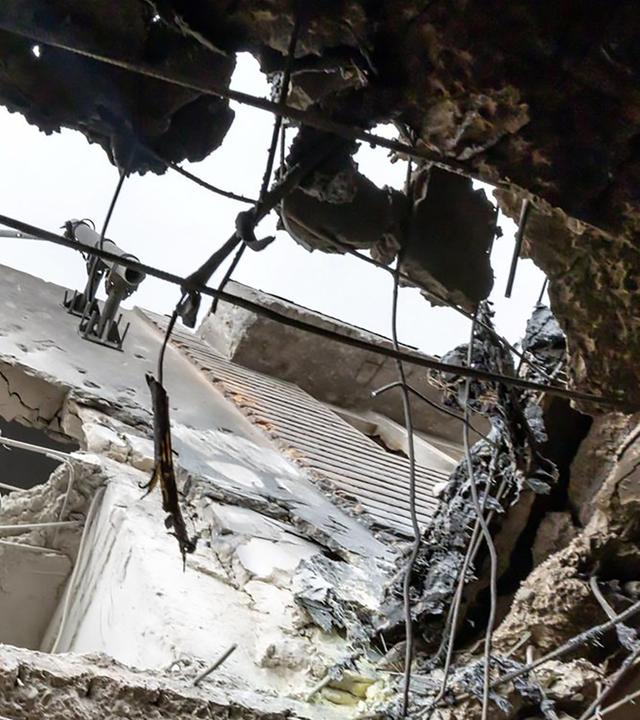 Dieses von der rumänischen Präsidialverwaltung am 29. Mai 2026 veröffentlichte Foto zeigt ein Wohnhaus in Galati, das von einer Drohne getroffen wurde. Dabei wurden zwei Menschen verletzt.