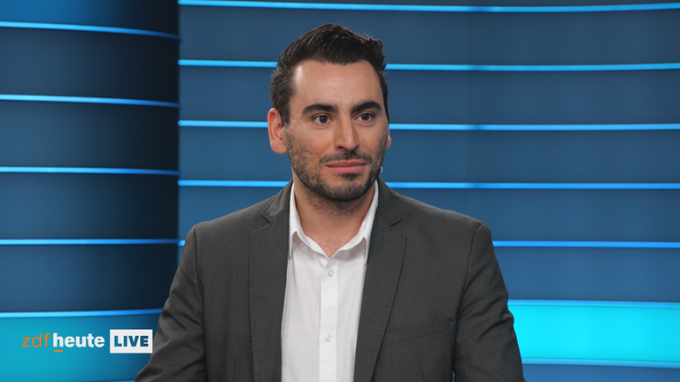 Daniel Heymann im ZDFheute live-Studio.