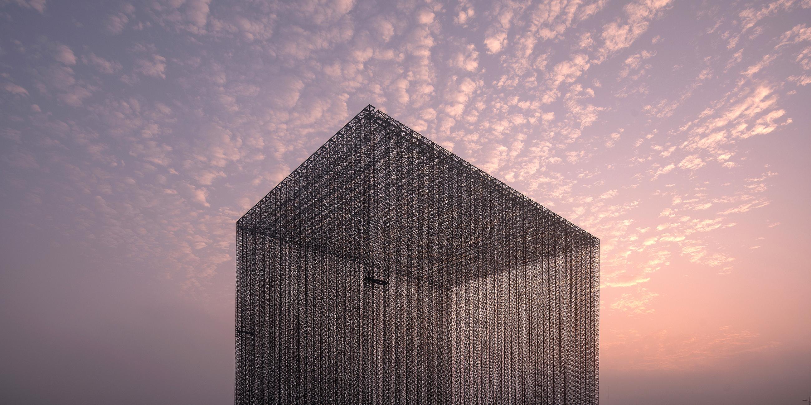Die Eingangstore von Architekt Asif Khan zur Expo 2020