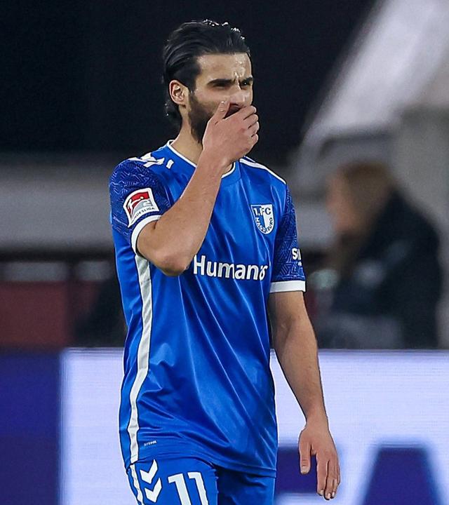 Bedrückte Stimmung bei den Magdeburgern Martijn Kaars und Mohammed El Hankouri (rechts). 