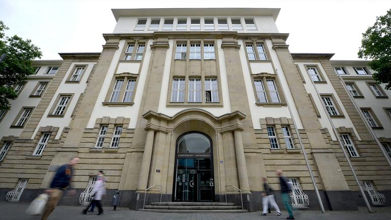 Prozessauftakt: Frau bei Videoanruf ermordet