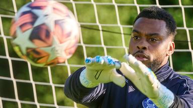 Josué Duverger trainiert mit dem Fünftligisten FC Cosmos in Koblenz. (Archiv)
