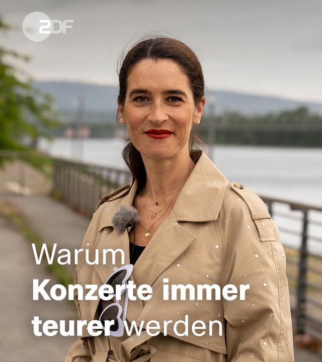 Sina Mainitz steht am Ufer eines Flusses; Schrift auf dem Bild: Warum Konzerte immer teurer werden