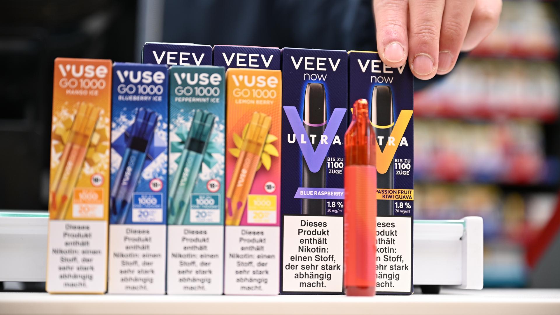 elfbar elfa master akku Supreme Court divided over FDA block on kid-friendly flavored vapes – KORN  News Radio main image 0