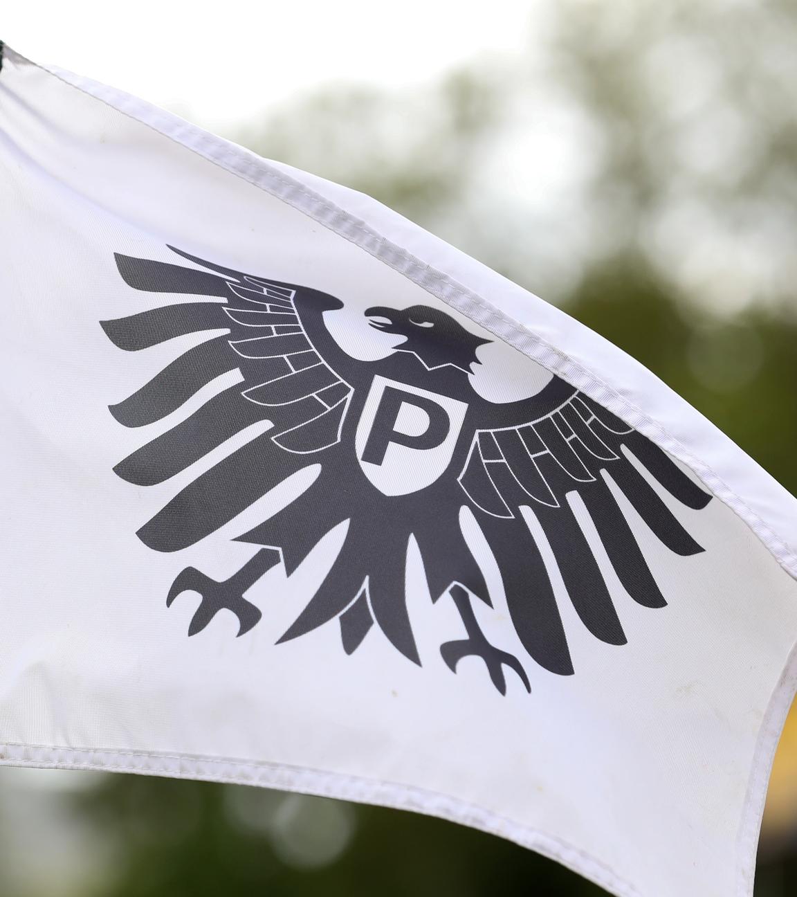  Eckfahne mit dem Preußen-Adler