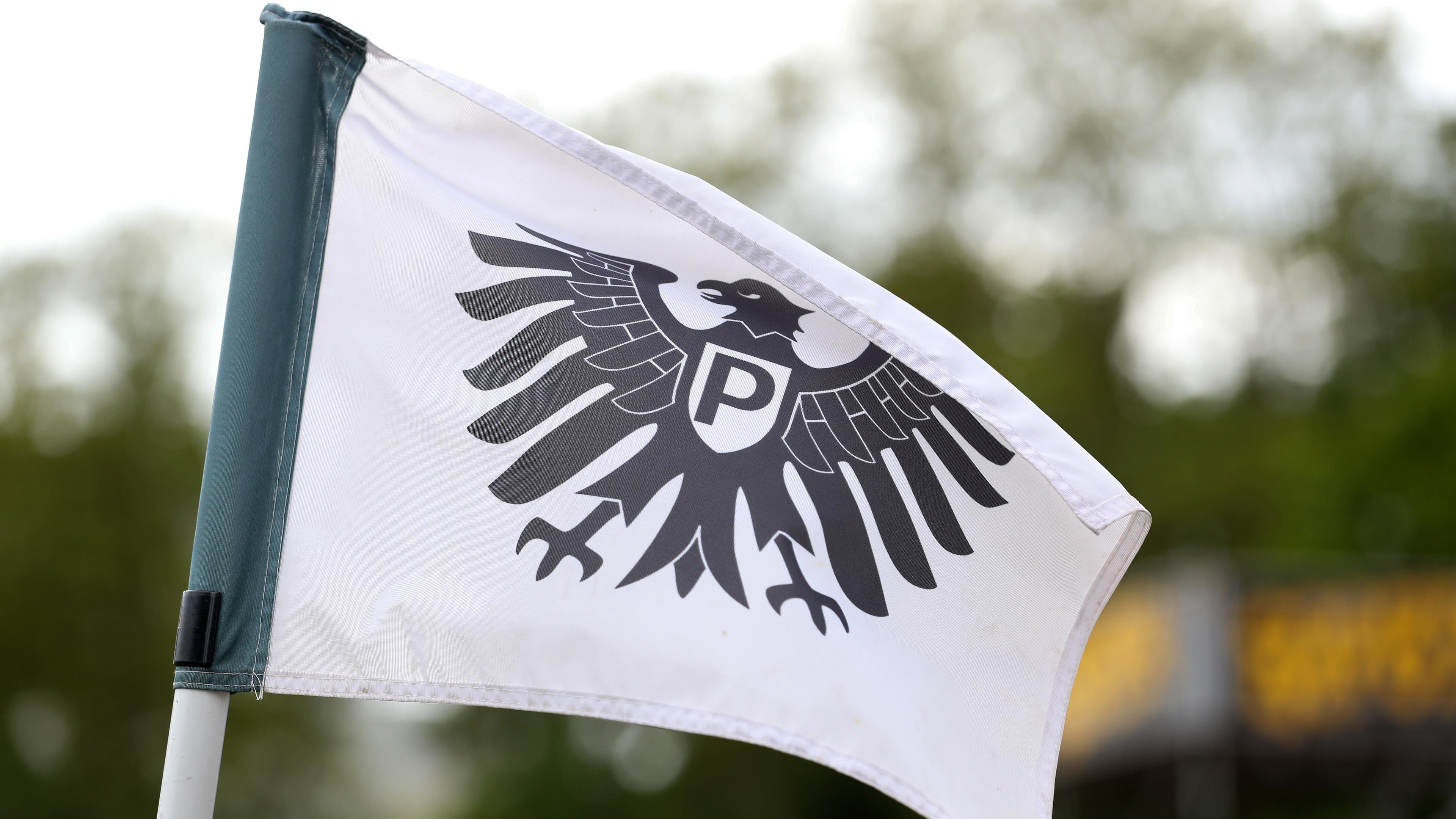  Eckfahne mit dem Preußen-Adler