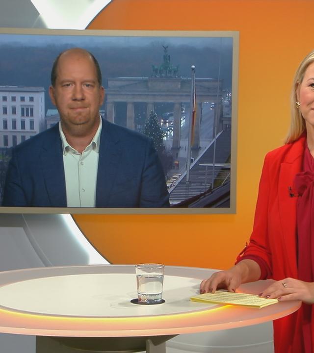 Jan Holze von der deutschen Stiftung für Engagement und Ehrenamt im Gespräch