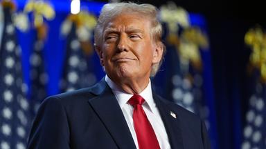 Donald Trump lächelt zufrieden