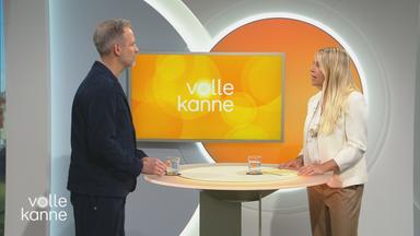 Martin Florack und Nadine Krüger am "Volle Kanne"-Top-Themen-Pult