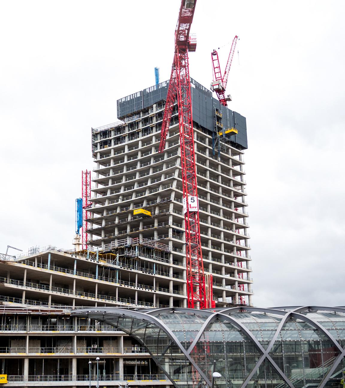 Blick auf die Baustelle des Elbtowers in der HafenCity. Die Stadt Hamburg plant die Teilnutzung des Elbtowers für ein neues Naturkundemuseum.