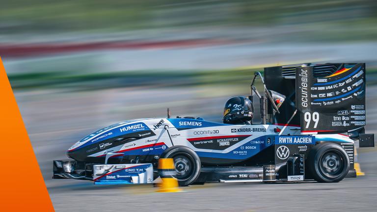 Elektrorennwagen fährt das Ausdauerrennen der FSG – der Formula Student Germany