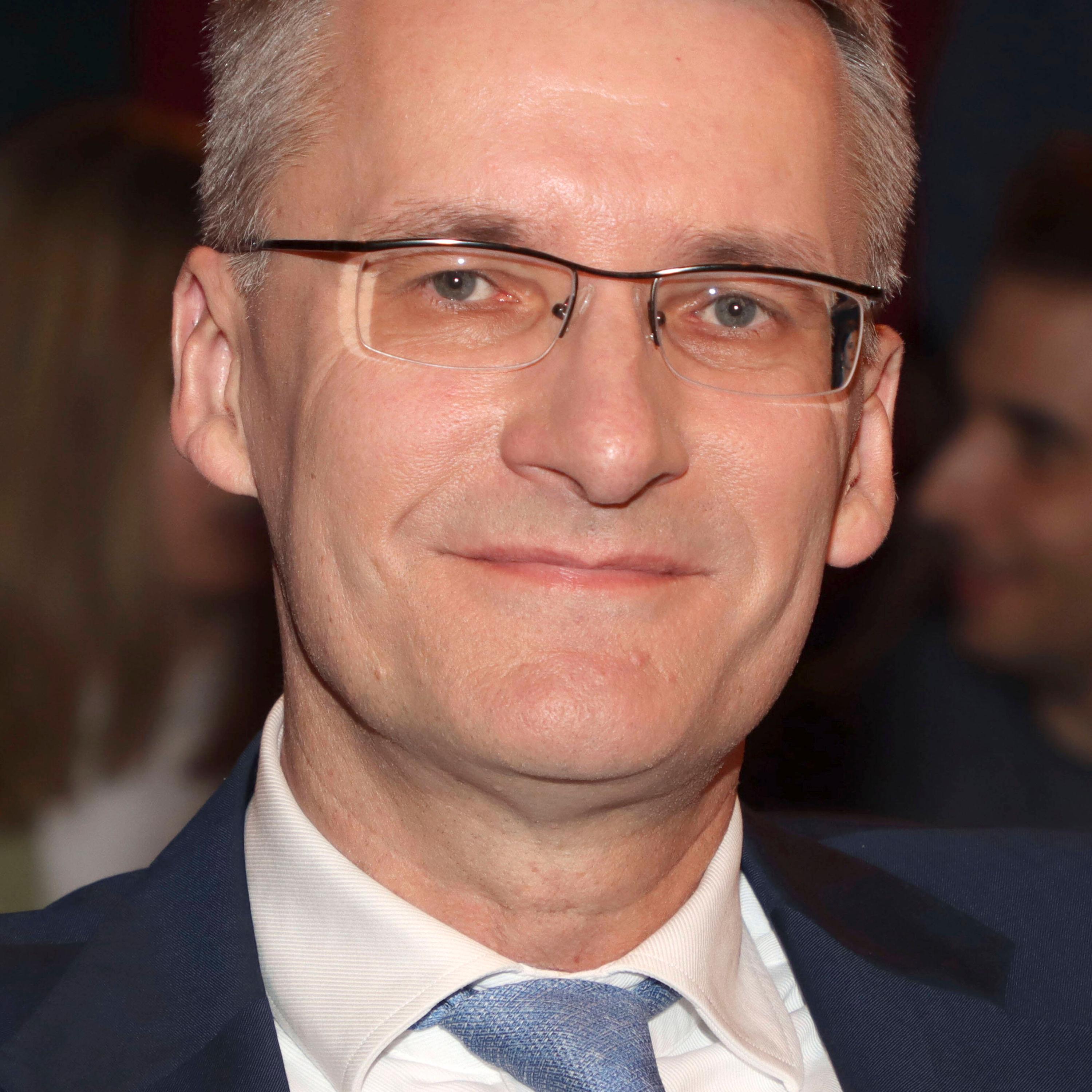 Elmar Theveßen