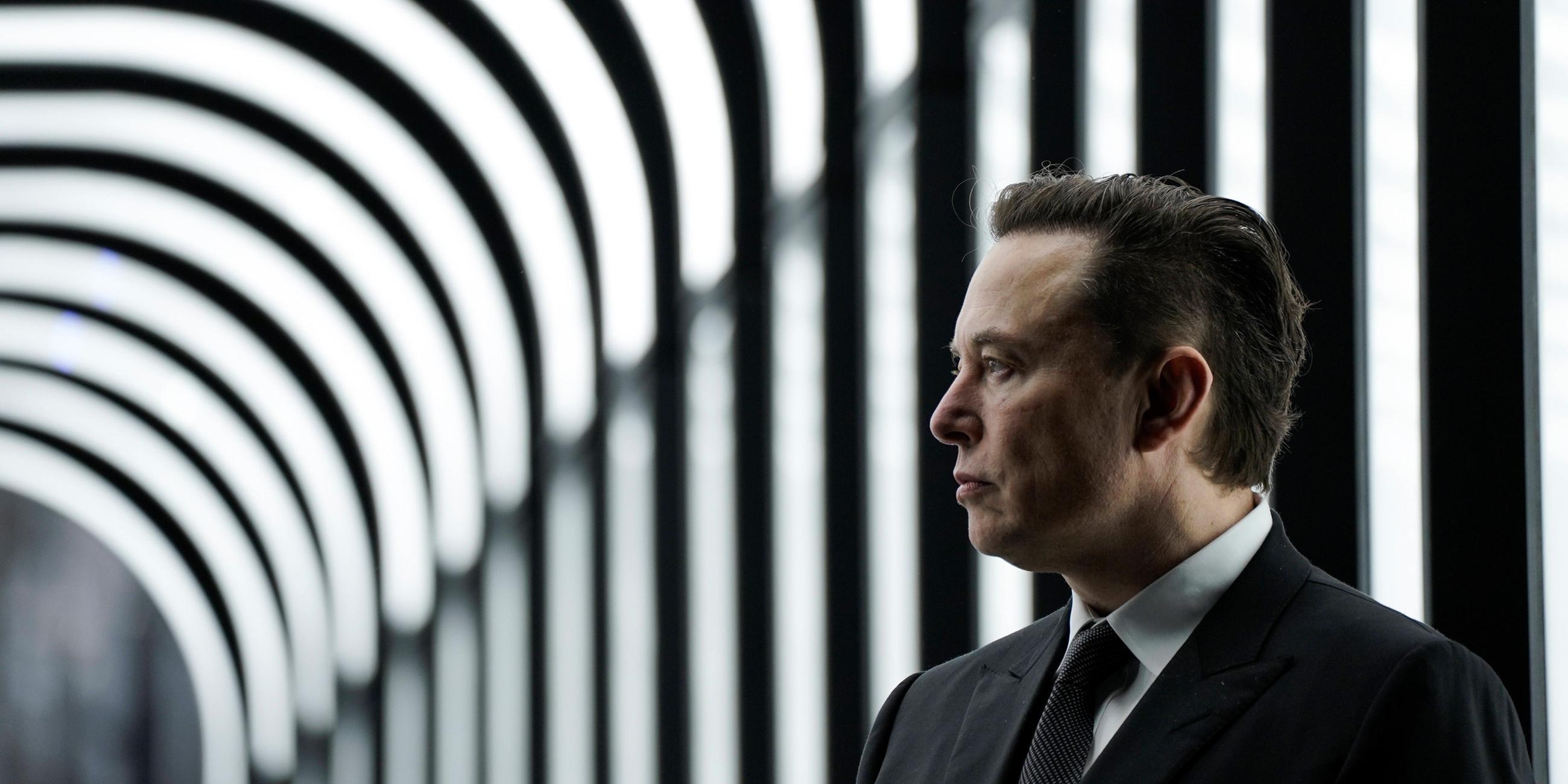 Unternehmer Elon Musk in der Giga Factory in Gruenheide, Berlin. (Archiv)
