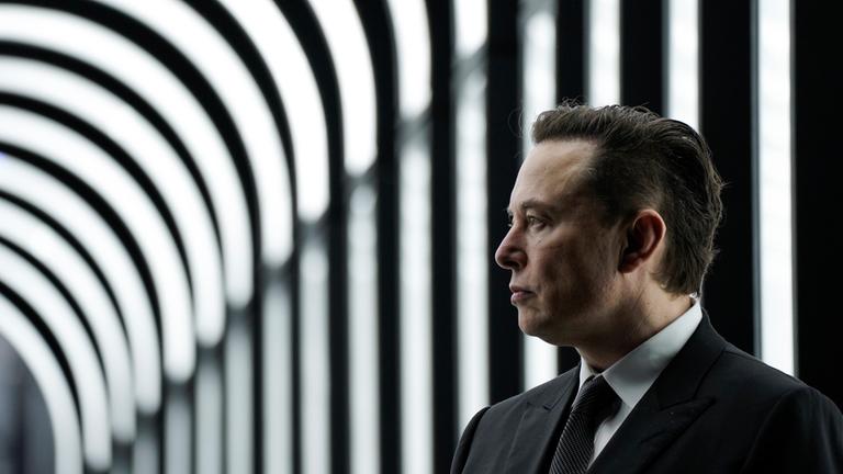 Unternehmer Elon Musk in der Giga Factory in Gruenheide, Berlin. (Archiv)