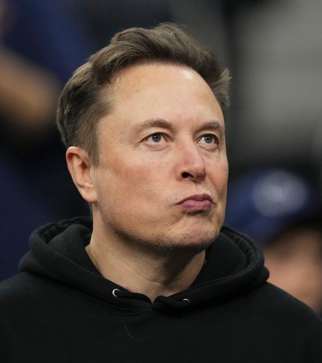 USA, Philadelphia: Elon Musk besucht das Finale der NCAA-Ringer-Meisterschaft in Philadelphia. Archivbild