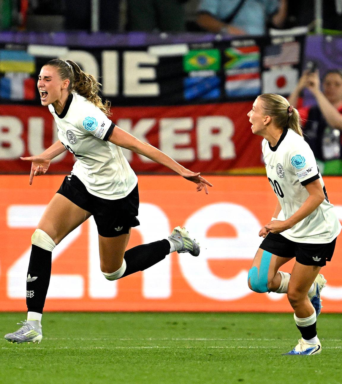 Deutschlands Jule Brand jubelt nach ihrem Tor zum 1:0 gegen Polen.