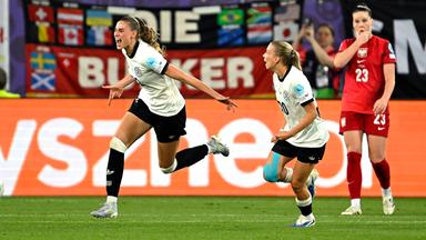 Deutschlands Jule Brand jubelt nach ihrem Tor zum 1:0 gegen Polen.