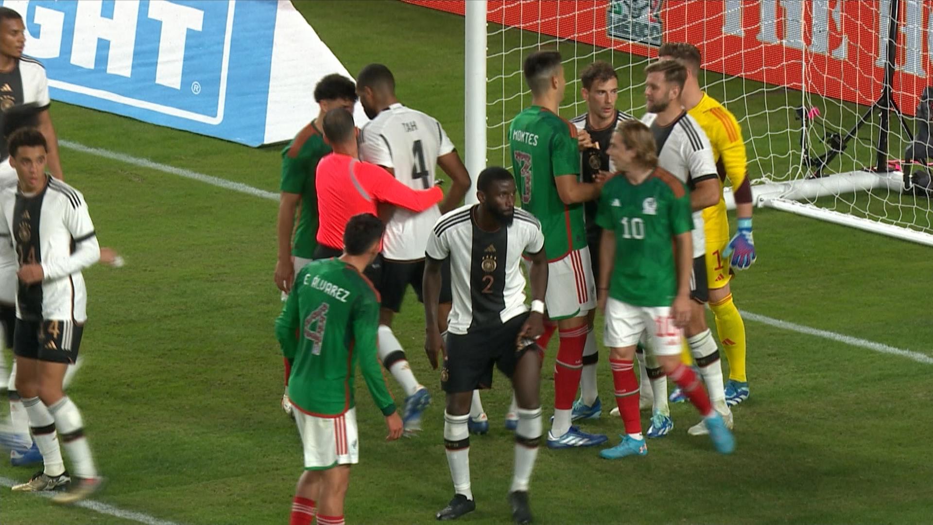 DFB-Elf spielt unentschieden gegen Mexiko