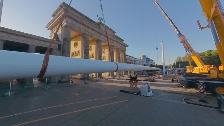 EM-Vorbereitungen am Brandenburger Tor