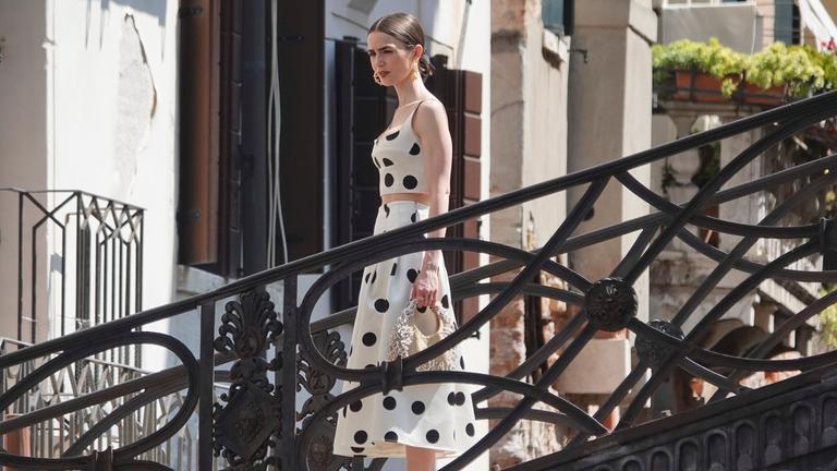 Filming of Emily in Paris continues in Venice, starring Lily Collins