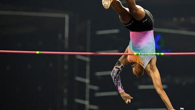 Emmanouil Karalis springt bei der Diamond League in Doha