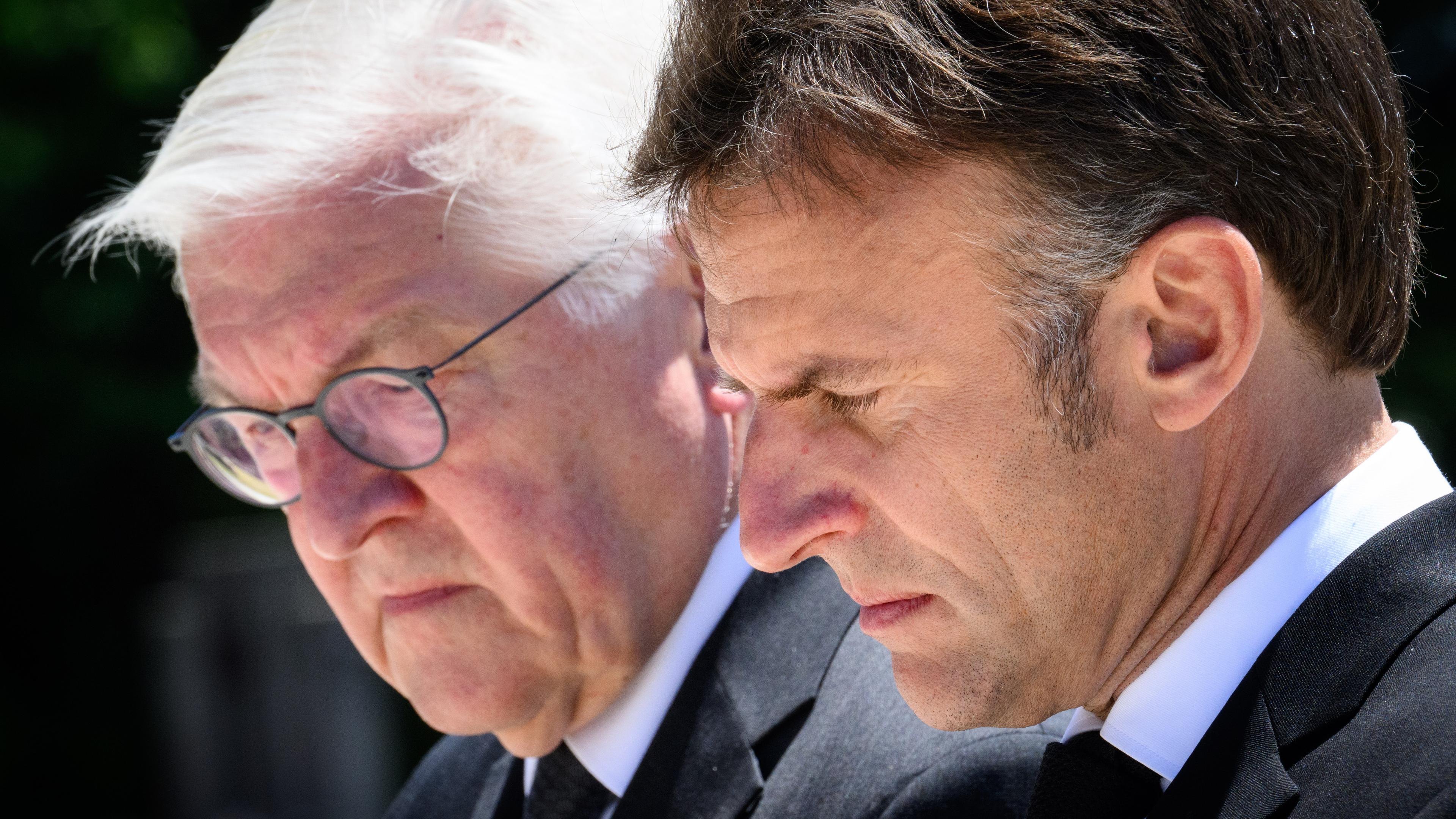 Bundespräsident Frank-Walter Steinmeier und Emmanuel Macron, Präsident von Frankreich, besuchen gemeinsam den Friedhof von Oradour-sur-Glane