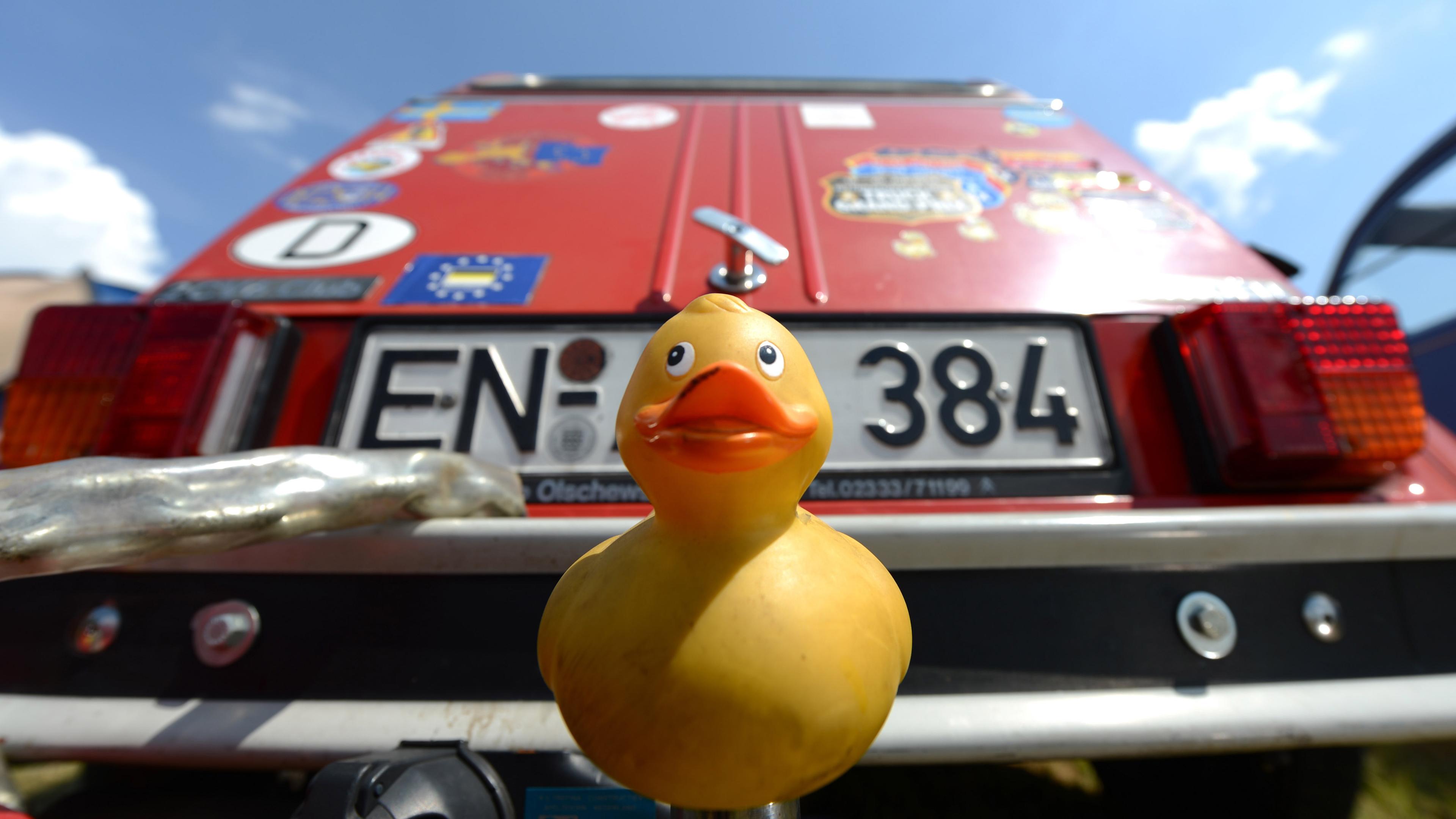 Die Ente wird 70 - "Enten"-Treffen in Hofheim-Diedenbergen, aufgenommen am  23.07.2014  