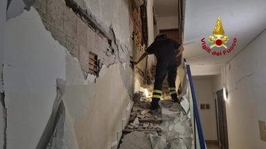 Italien: Gebäudeschäden nach einem Erdbeben der Stärke 4,7 in Neapel