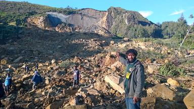 Riesiger Erdrutsch in Papua-Neuguinea