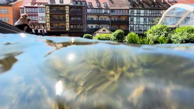 Erfurt: Blick auf die historische Krämerbrücke.