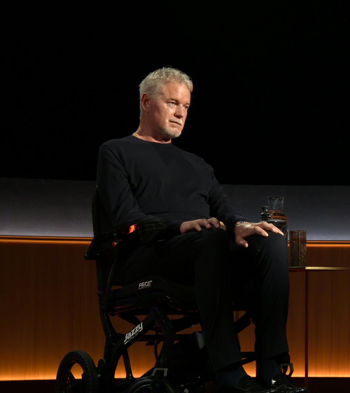 Dieses von Netflix via AP veröffentlichte Foto zeigt die Schauspieler Eric Dane (l) und Brad Falchuk in einer Episode von «Famous Last Words»