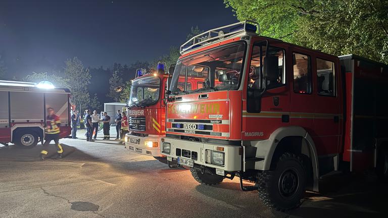 Erlangen: 15.000 Quadratmeter Wald in Brand - Großeinsatz
