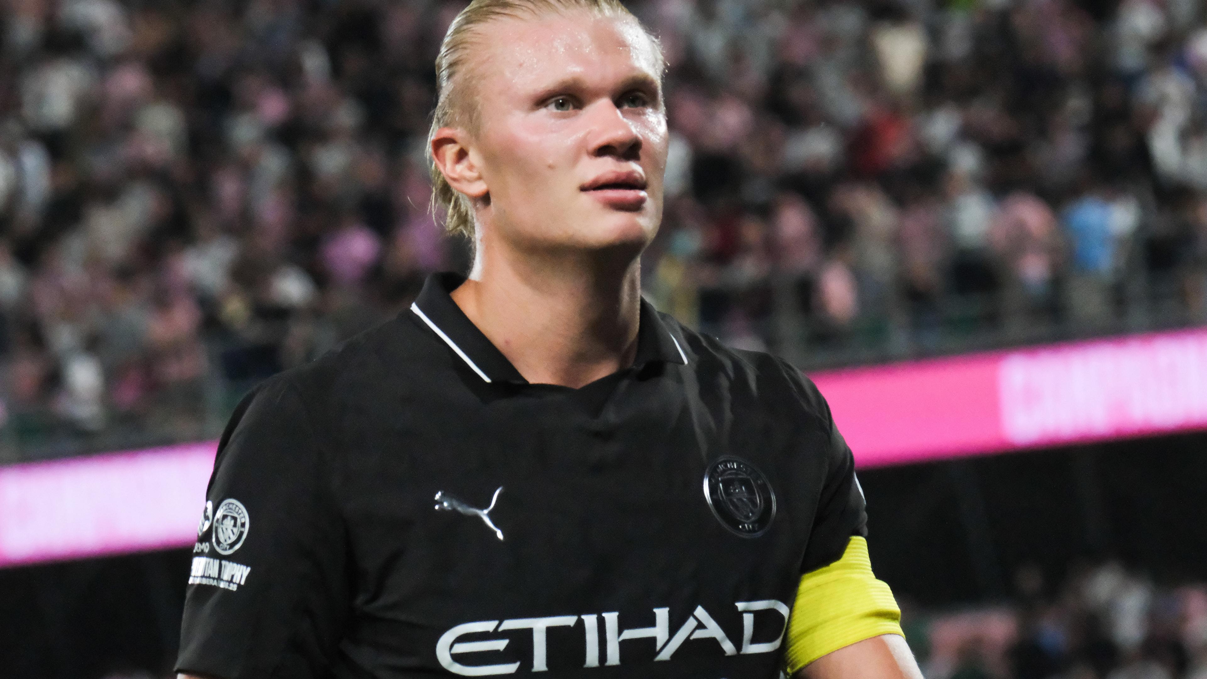 Erling Haaland beim Spiel für seinen Verein Manchester City